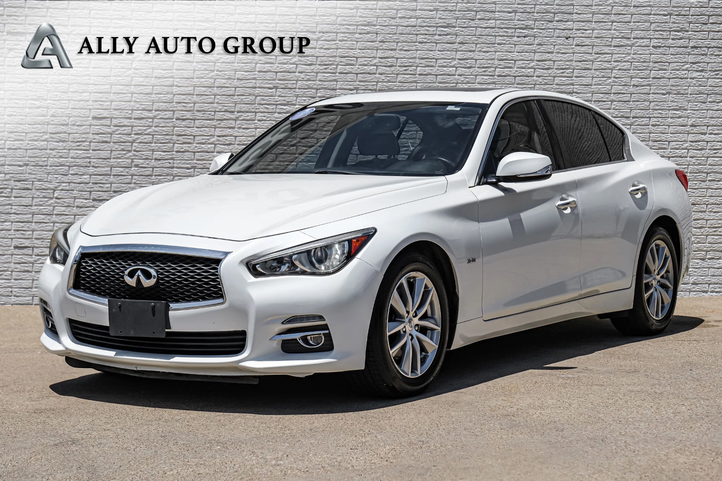 Used 2016 INFINITI Q50 3.0t Premium w/ 3.0T Premium Plus Package