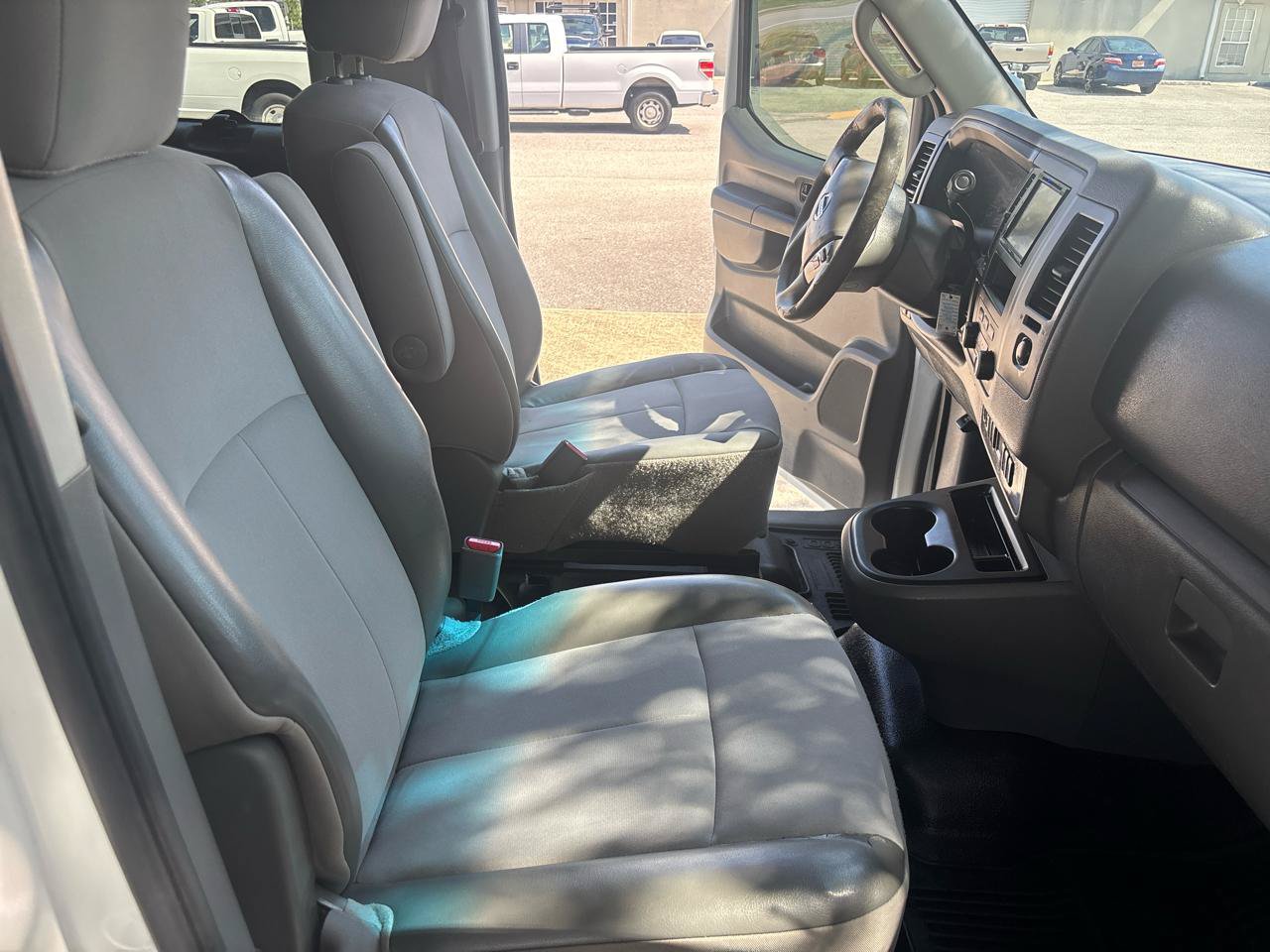 Used 2013 Nissan NV 3500 S w/ PWR Basic Pkg RWD image 17