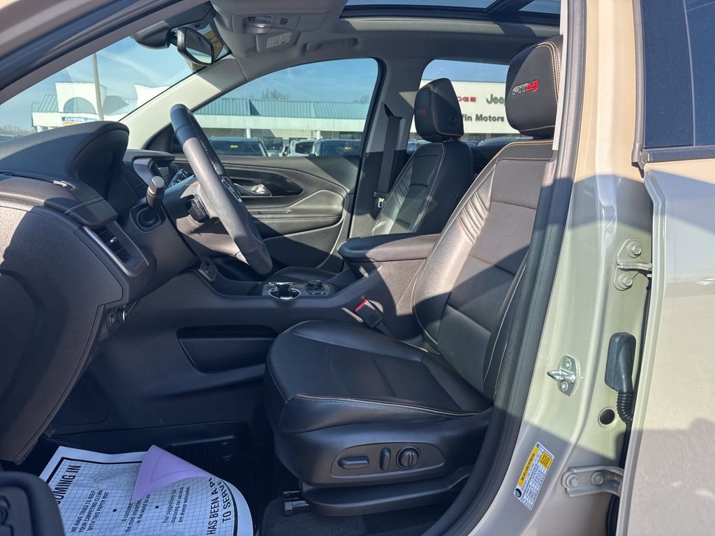 Used 2023 GMC Terrain AT4 AWD/4WD image 11