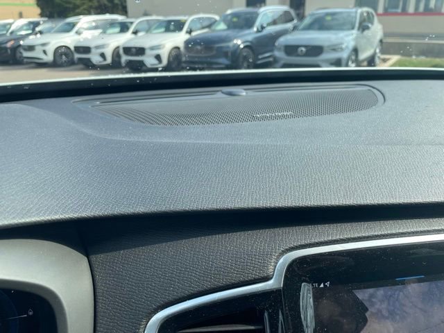 Used 2024 Volvo XC90 T8 Plus w/ Protection Package Premier image 10