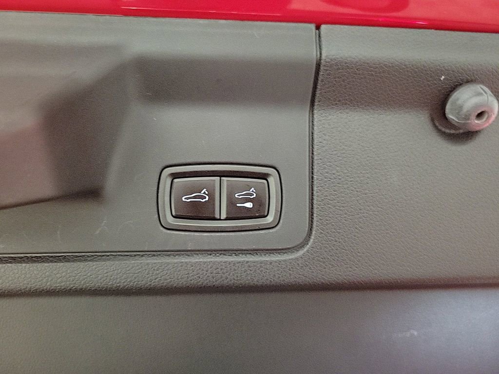 Used 2015 Porsche Panamera GTS image 25