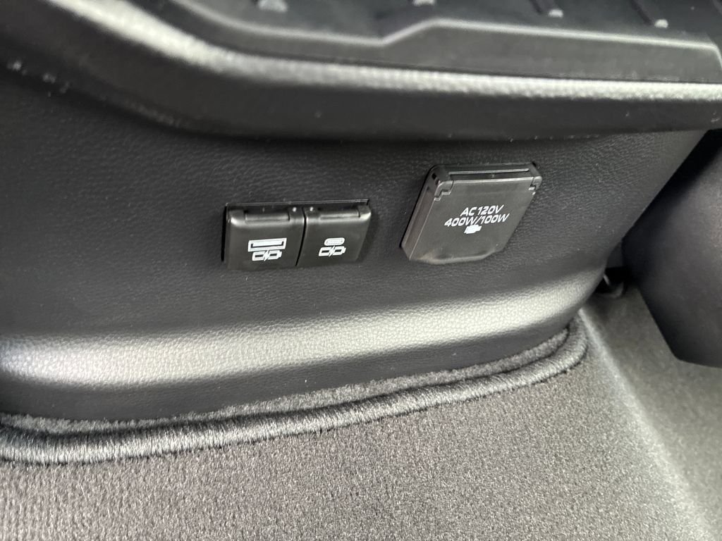 New 2026 Toyota Tundra Limited AWD/4WD image 43