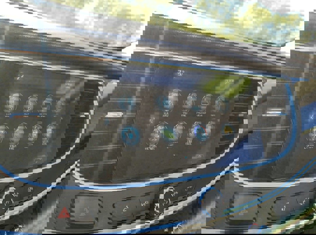 Used 2018 Buick LaCrosse Essence w/ Sights and Sounds Package image 8