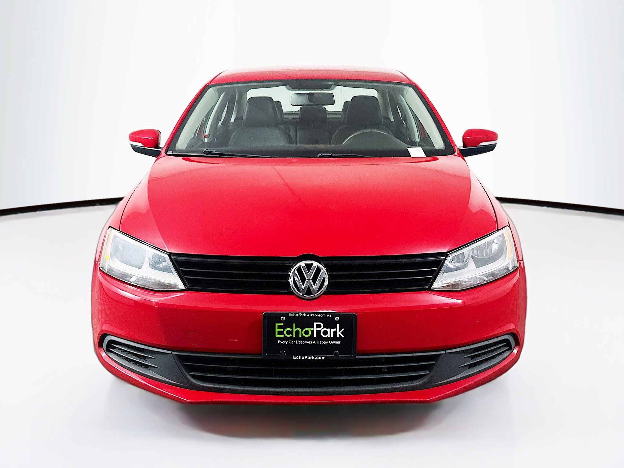 Used 2014 Volkswagen Jetta SE image 2