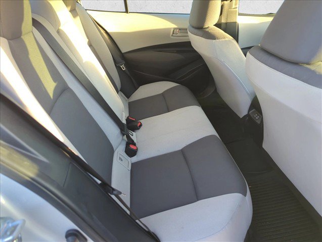 Used 2025 Toyota Corolla LE FWD image 24