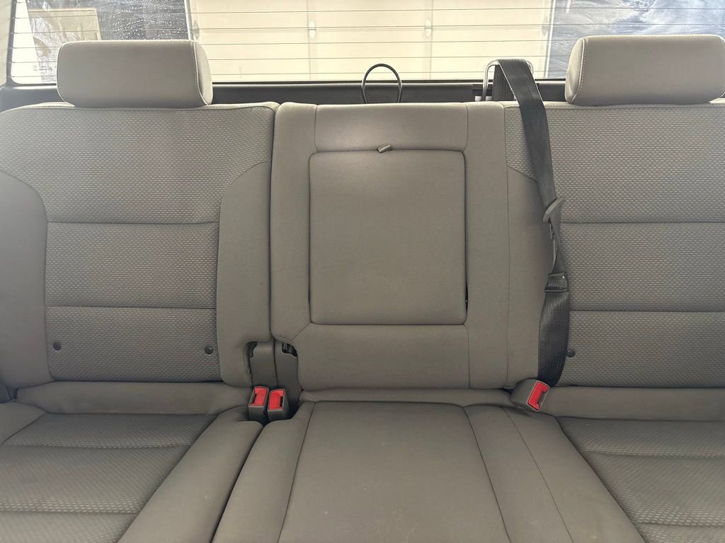 Used 2018 Chevrolet Silverado 1500 Custom w/ Custom Value Package AWD/4WD image 39