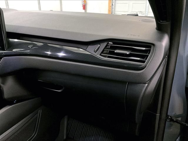 Certified 2023 Ford Escape ST-Line Elite AWD/4WD image 15