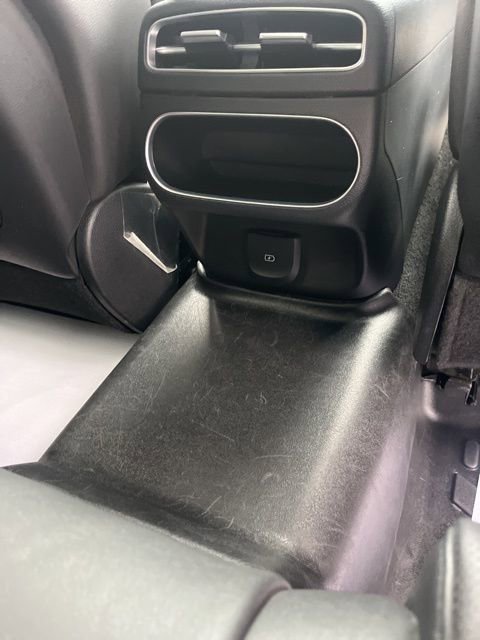 Used 2023 Genesis GV70 2.5T w/ Select Package image 24