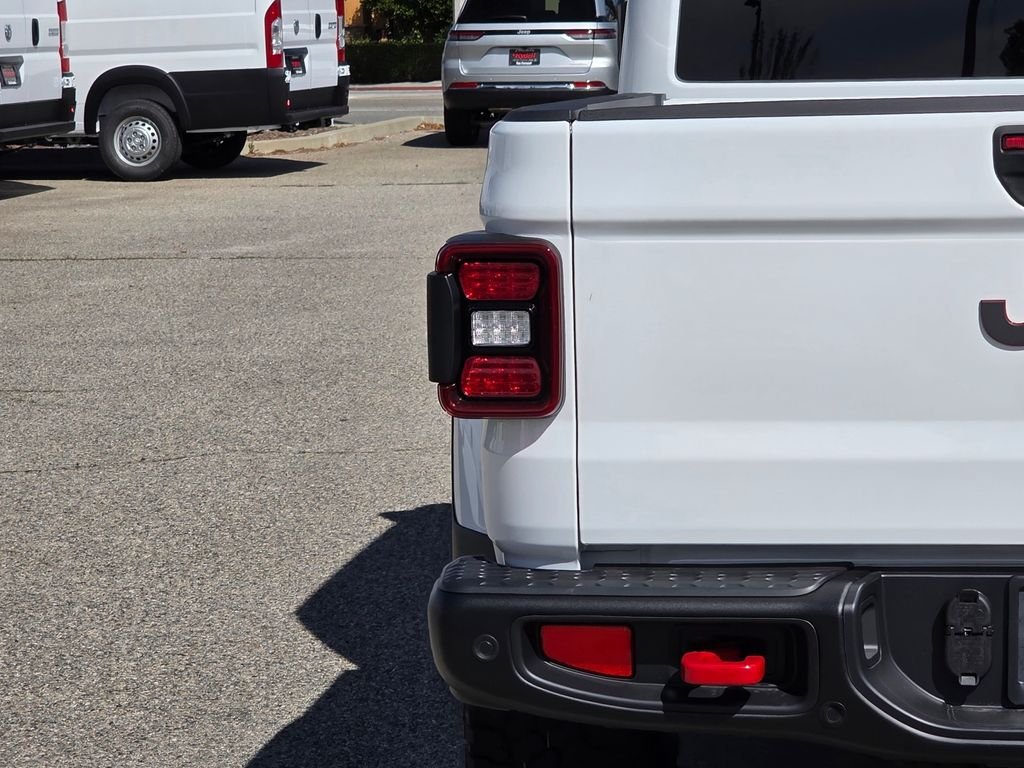 New 2026 Jeep Gladiator Rubicon AWD/4WD image 6