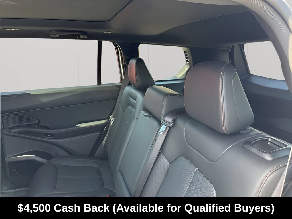 New 2026 Jeep Cherokee Overland w/ Advanced Pro Tech Group AWD/4WD image 20