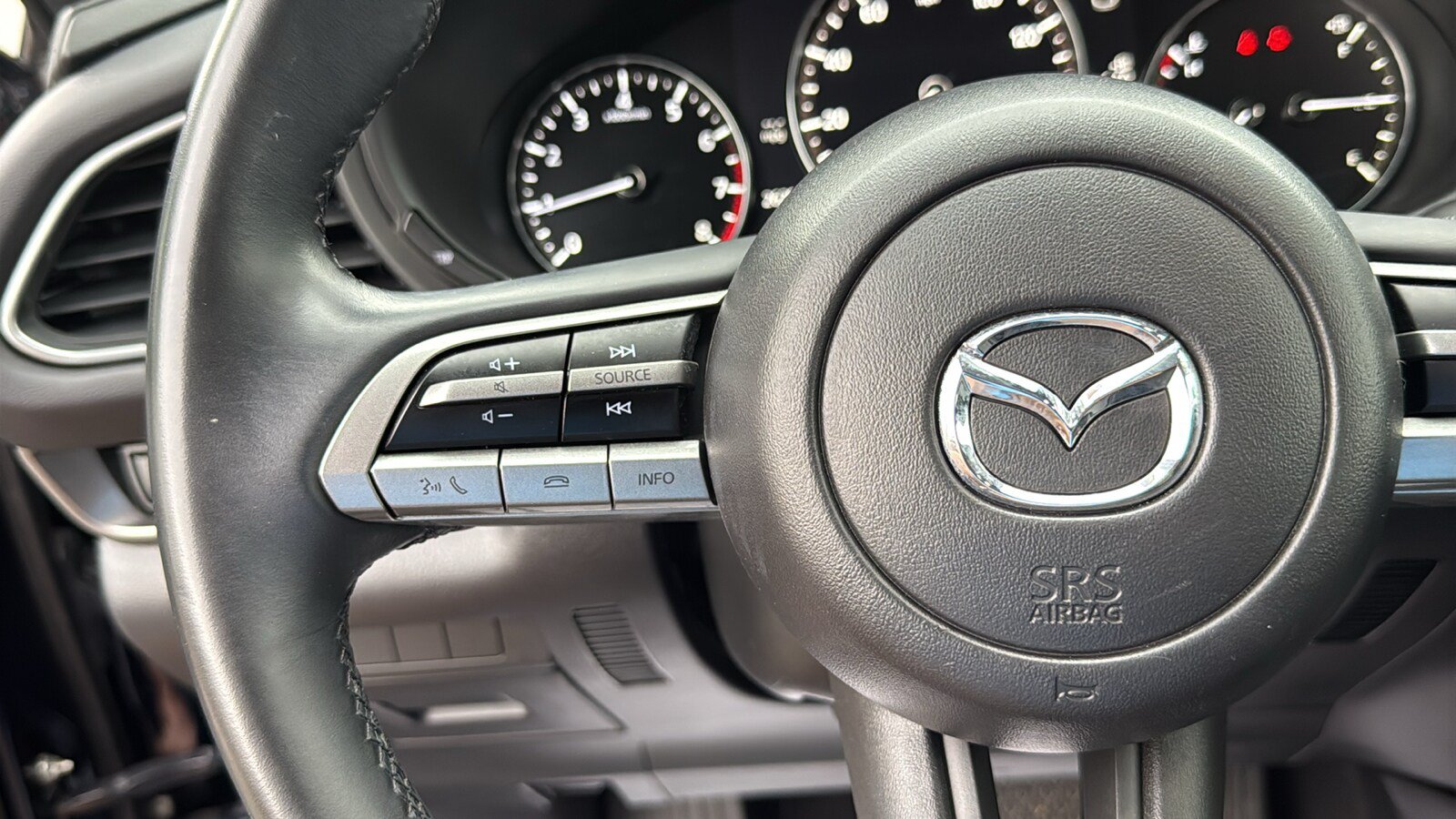 Used 2023 MAZDA CX-30 AWD 2.5 S w/ Select Package image 12