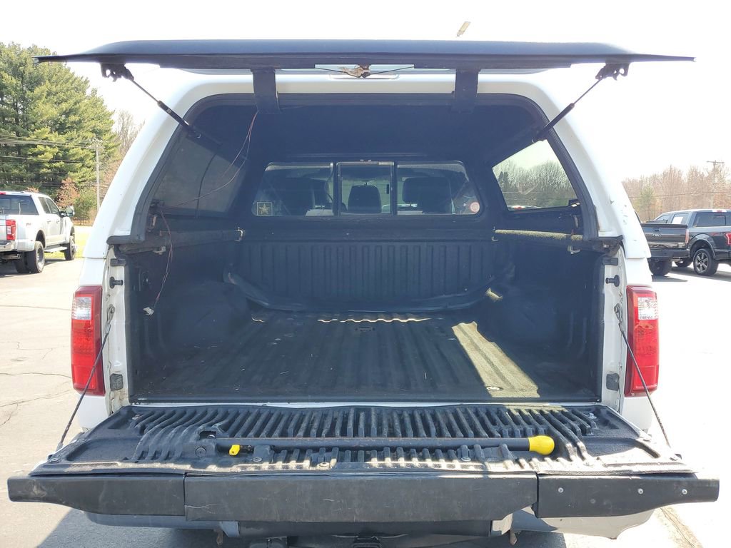 Used 2016 Ford F250 Lariat w/ Lariat Ultimate Package image 32