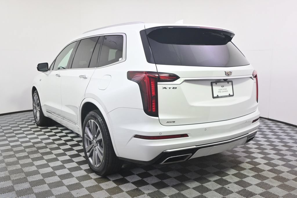 Used 2024 Cadillac XT6 Premium Luxury AWD/4WD image 4