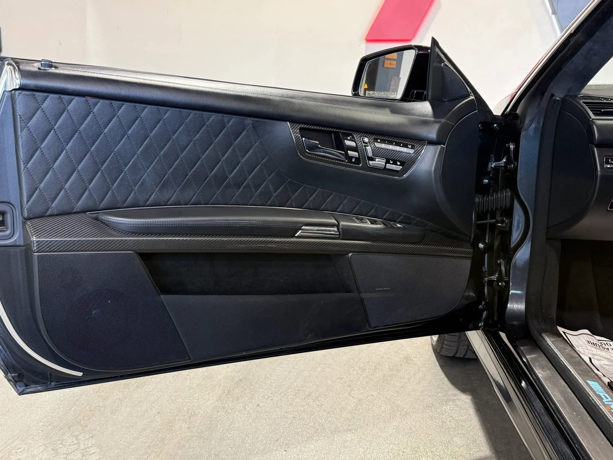 Used 2011 Mercedes-Benz CL 65 AMG image 25