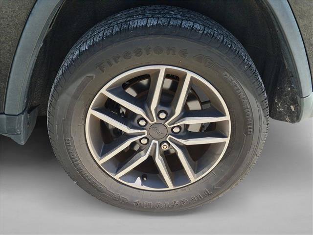 Used 2020 Jeep Grand Cherokee Limited RWD image 10