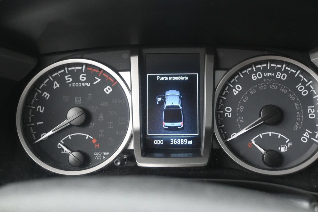 Used 2021 Toyota Tacoma SR5 RWD image 13