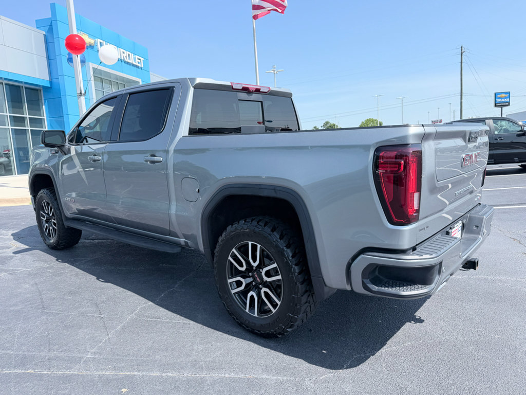 Used 2025 GMC Sierra 1500 AT4 w/ AT4 Premium Package AWD/4WD image 6
