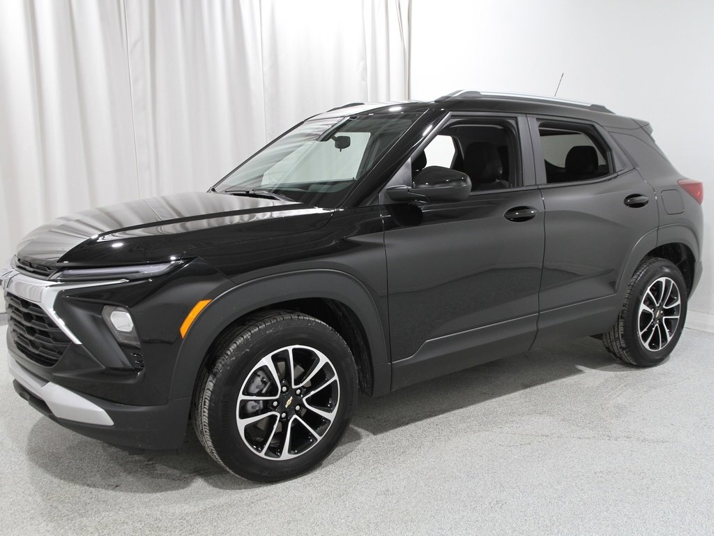 Certified 2024 Chevrolet TrailBlazer LT image 3
