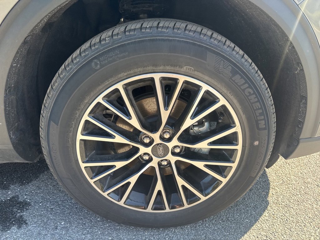 New 2024 Ford Escape SE image 13