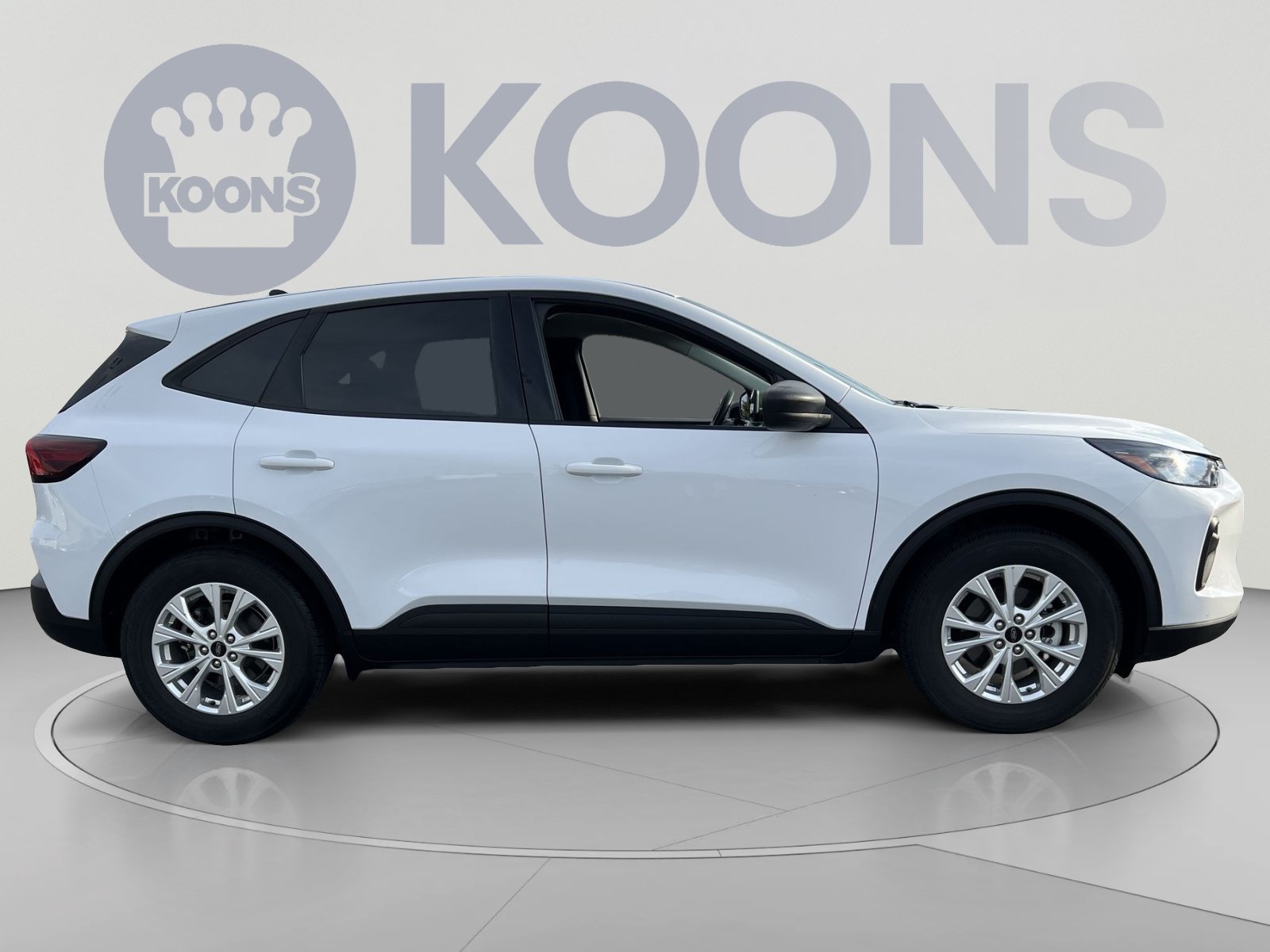 Used 2025 Ford Escape Active FWD image 8