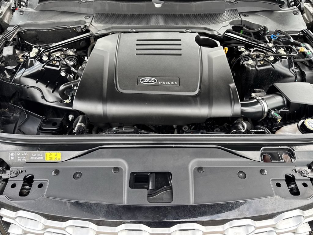 Used 2025 Land Rover Discovery S AWD/4WD image 58