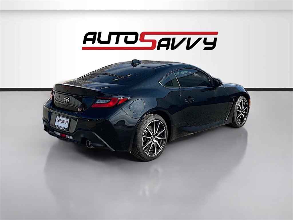 Used 2024 Toyota GR86 Base image 7