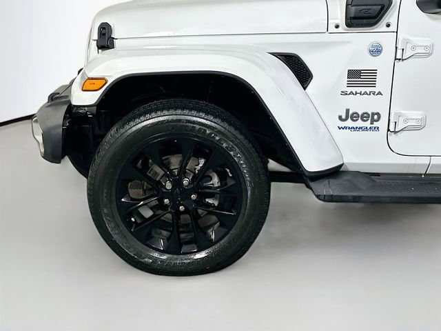 Used 2021 Jeep Wrangler Unlimited Sahara w/ Cold Weather Group image 31