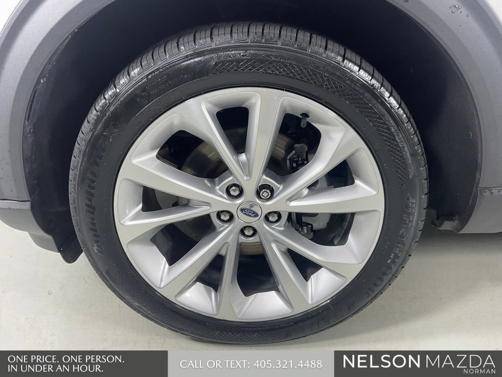 Used 2023 Ford Explorer Platinum w/ Technology Package AWD/4WD image 10