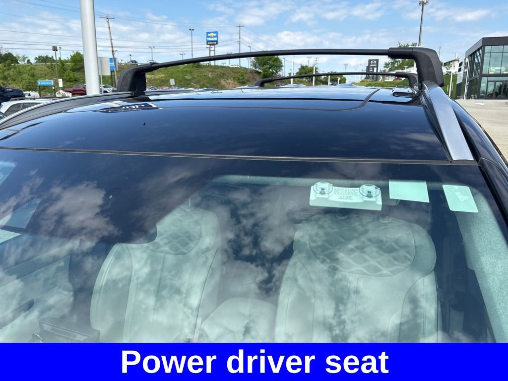 Used 2022 Hyundai Palisade Limited w/ Winter Package AWD/4WD image 13
