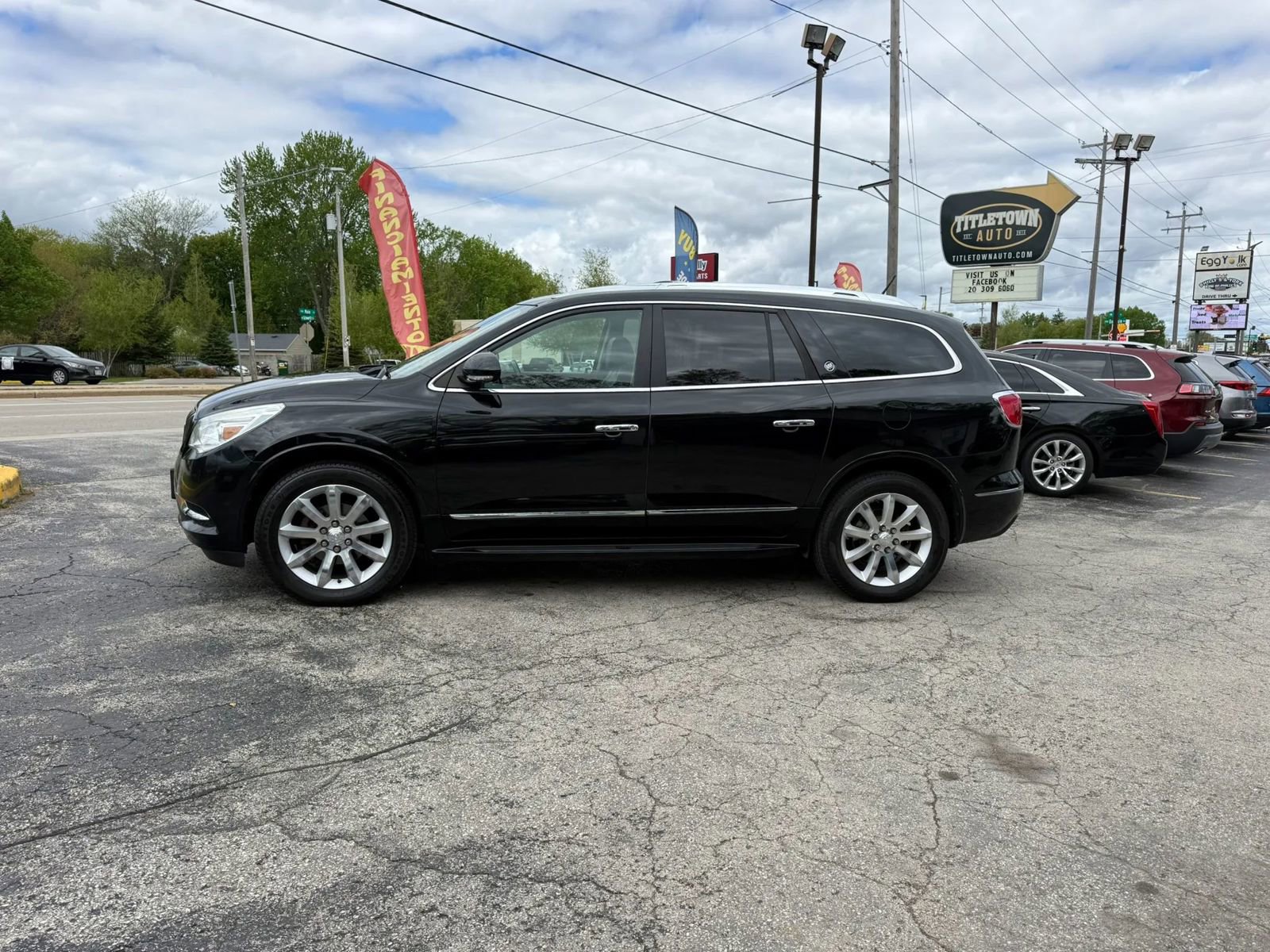 Used 2016 Buick Enclave Premium w/ Experience Buick Package AWD/4WD image 2