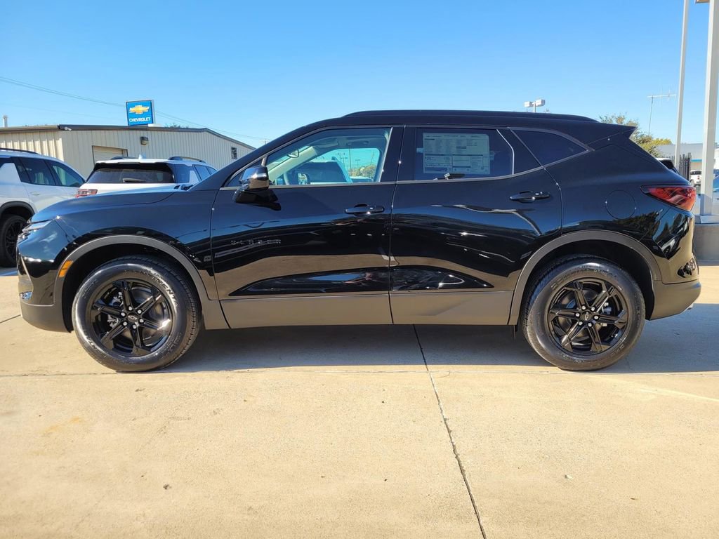 New 2026 Chevrolet Blazer LT w/ Midnight/Sport Edition video 2