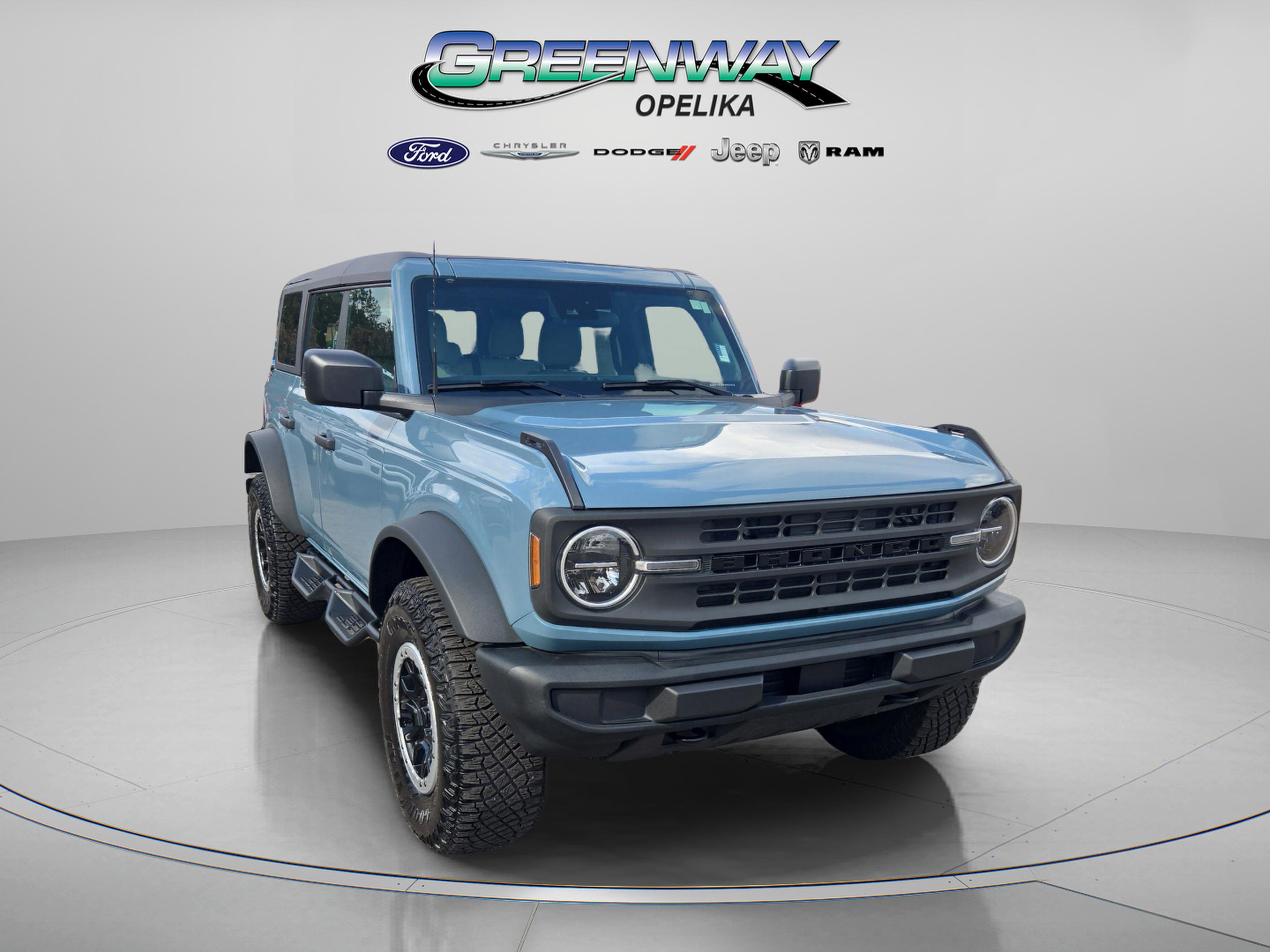 Used 2023 Ford Bronco 4-Door w/ Sasquatch Package image 1