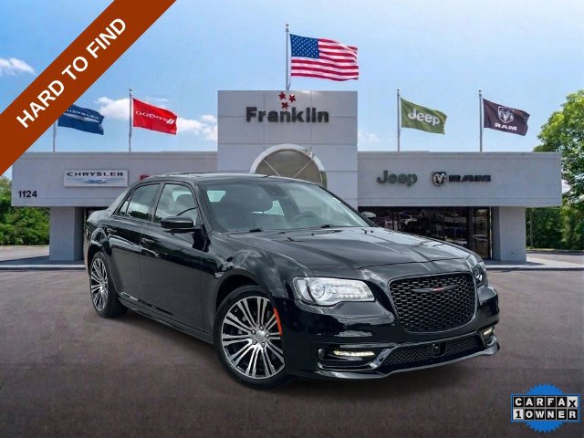 Certified 2022 Chrysler 300 S w/ Comfort Group