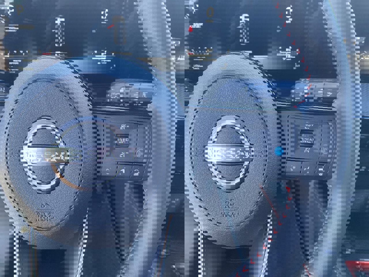 New 2026 Nissan Kicks SR w/ SR Premium Package FWD image 26