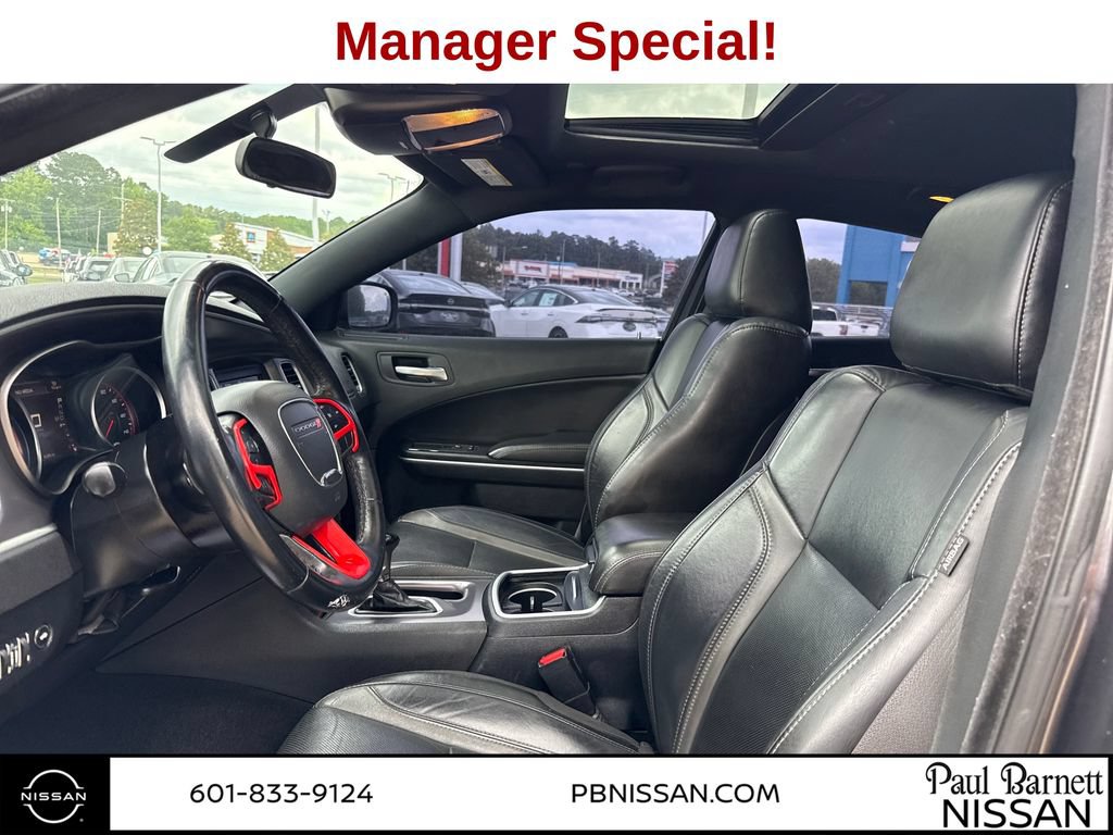 Used 2021 Dodge Charger SXT w/ Leather Interior Group RWD image 18