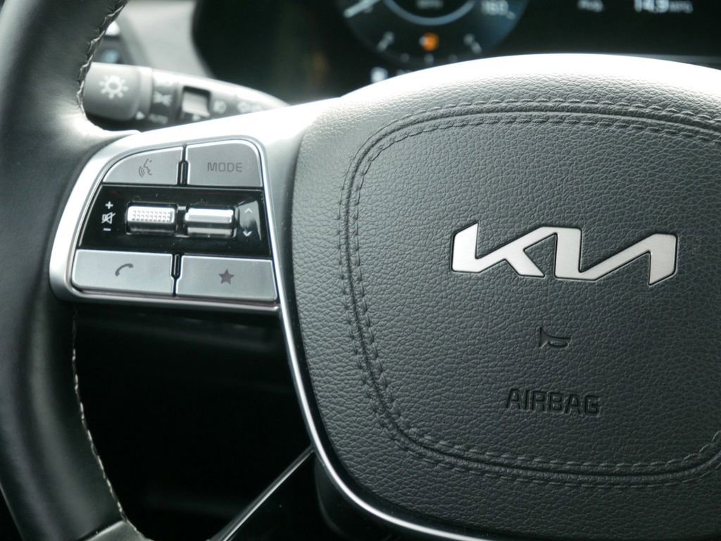 Used 2025 Kia Telluride SX Prestige X-Pro image 19