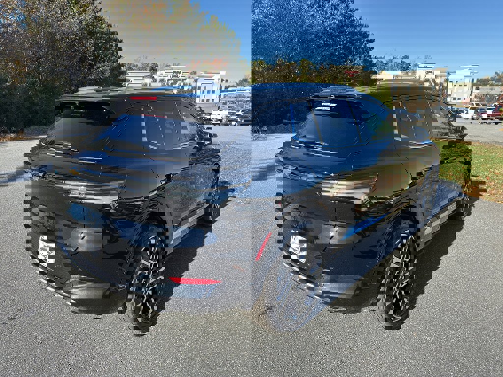 New 2026 Chevrolet Equinox EV LT image 5