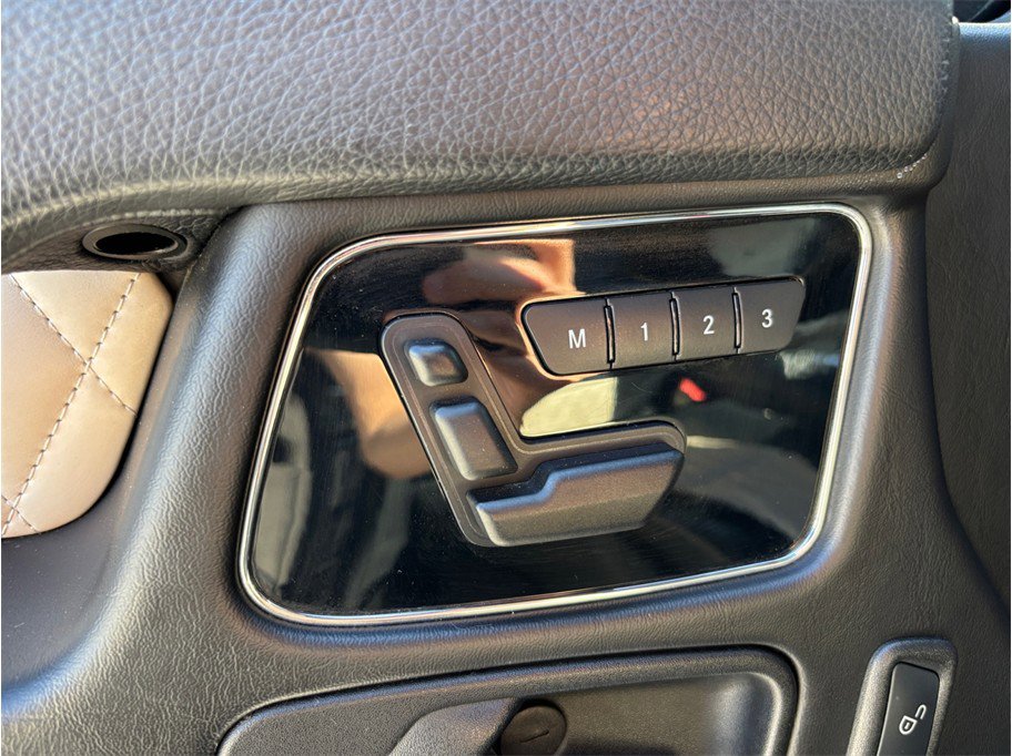 Used 2015 Mercedes-Benz G 63 AMG 4MATIC w/ PA6 Package image 19