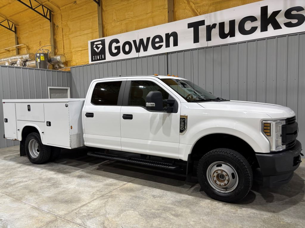 Used 2019 Ford F350 XL w/ Power Equipment Group image 3