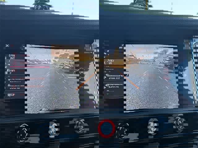 Used 2024 Porsche Macan image 31