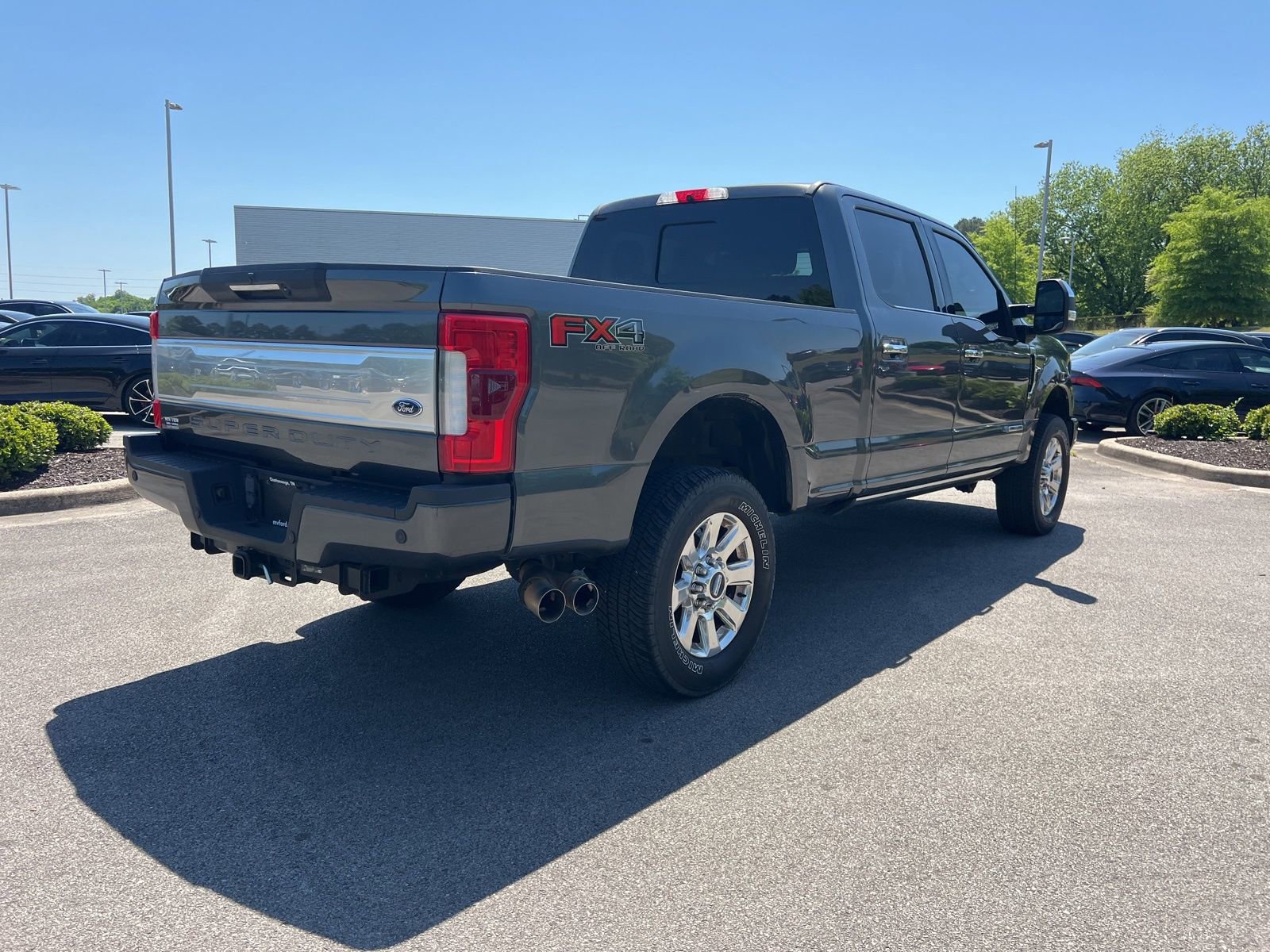 Used 2017 Ford F250 Platinum w/ Platinum Ultimate Package image 6