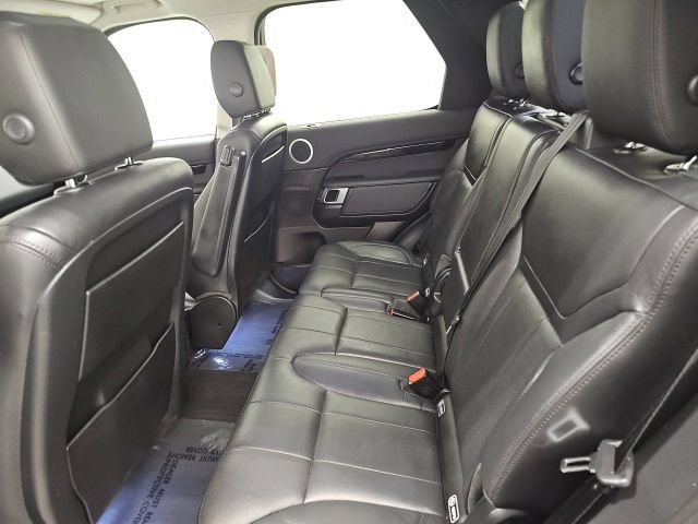 Used 2018 Land Rover Discovery SE AWD/4WD image 30