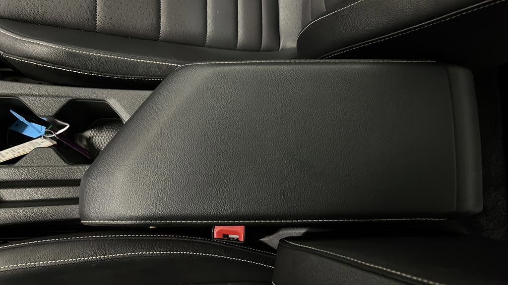 Used 2024 Volkswagen Jetta SE w/ Panoramic Sunroof Package FWD image 20