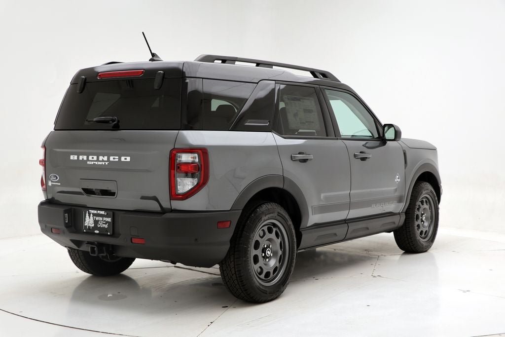 Used 2024 Ford Bronco Sport Outer Banks AWD/4WD image 8