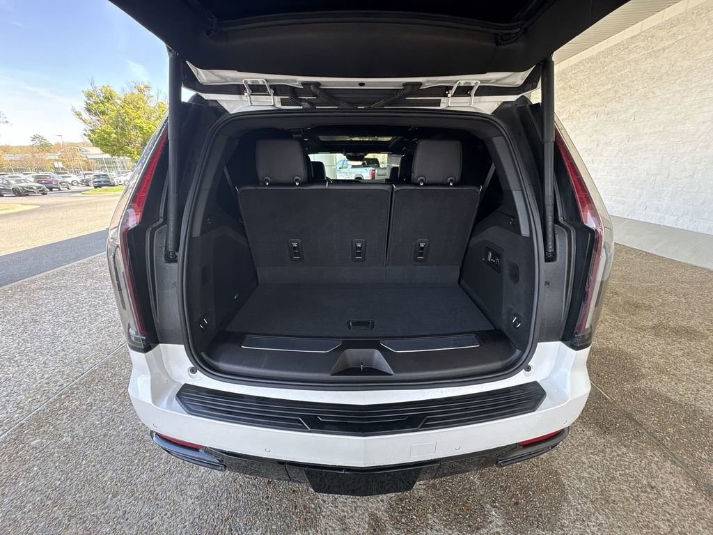 Certified 2021 Cadillac Escalade Sport AWD/4WD image 26