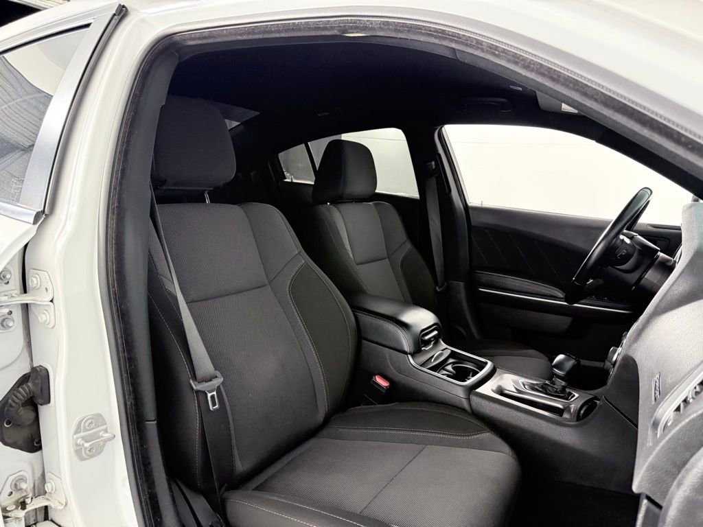 Used 2022 Dodge Charger SXT image 12