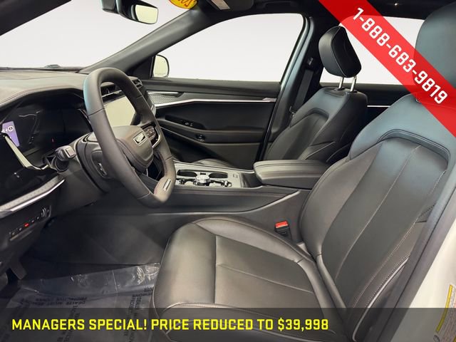 Used 2025 Jeep Wagoneer S Limited image 9