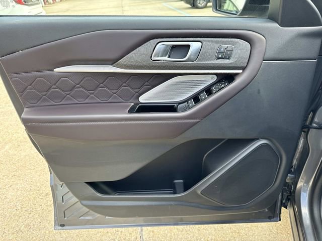 Used 2025 Ford Explorer Platinum w/ LUX Leather Package image 24