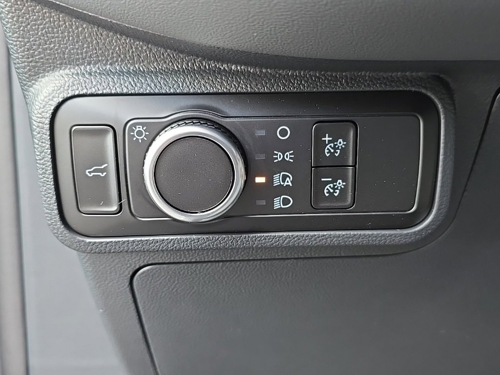 New 2026 Ford Explorer Active image 19