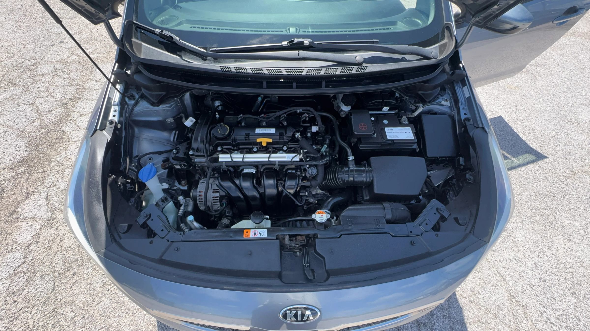 Used 2017 Kia Forte S FWD image 21